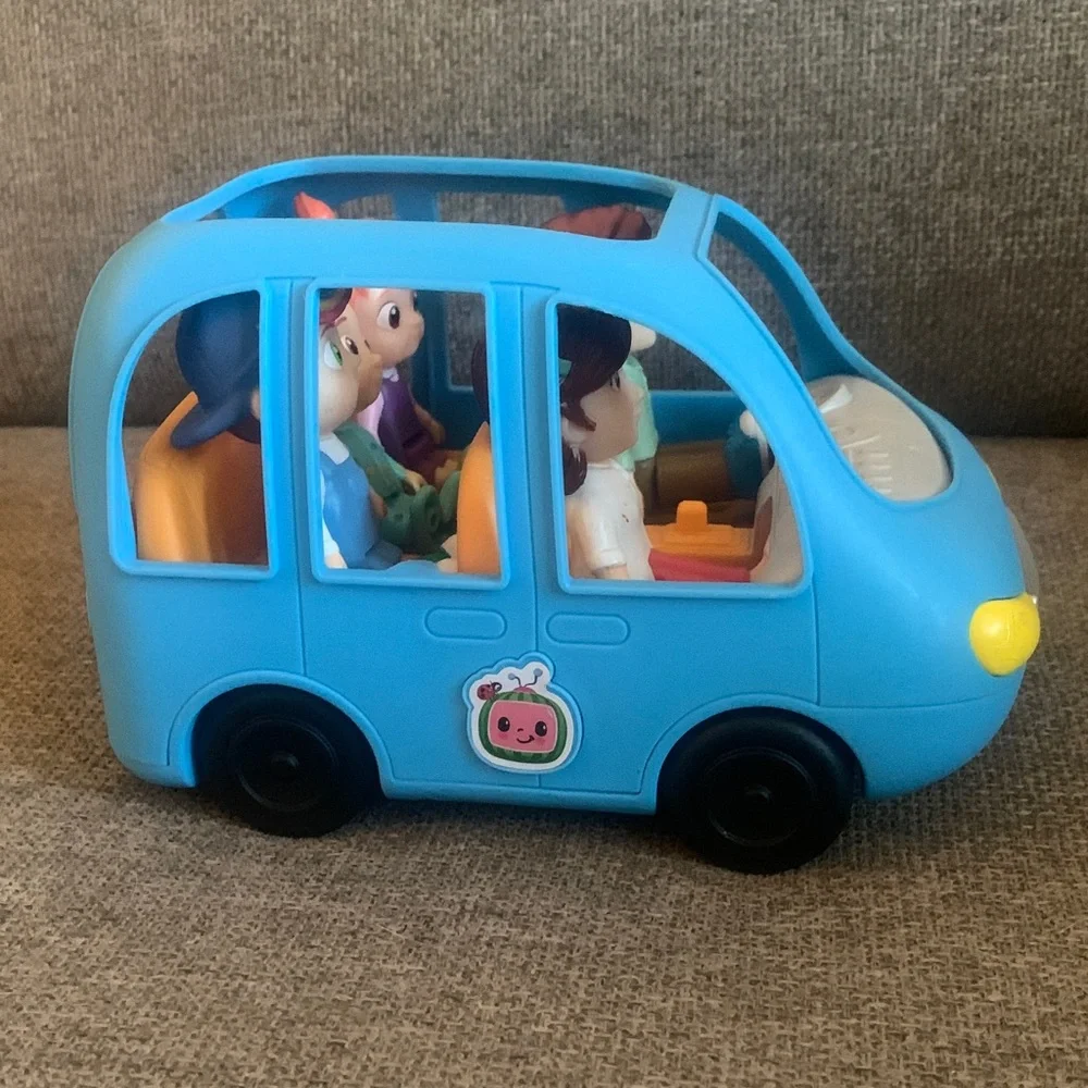 Cocomelon Talking Singing Blue Toy Van with Figures